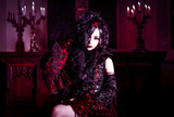 シンフォニック・メタルの女神 矢島舞依、10/17リリースの1stフル・アルバム『Vampiress』より「LUNATIC ISOLATION」MV公開！