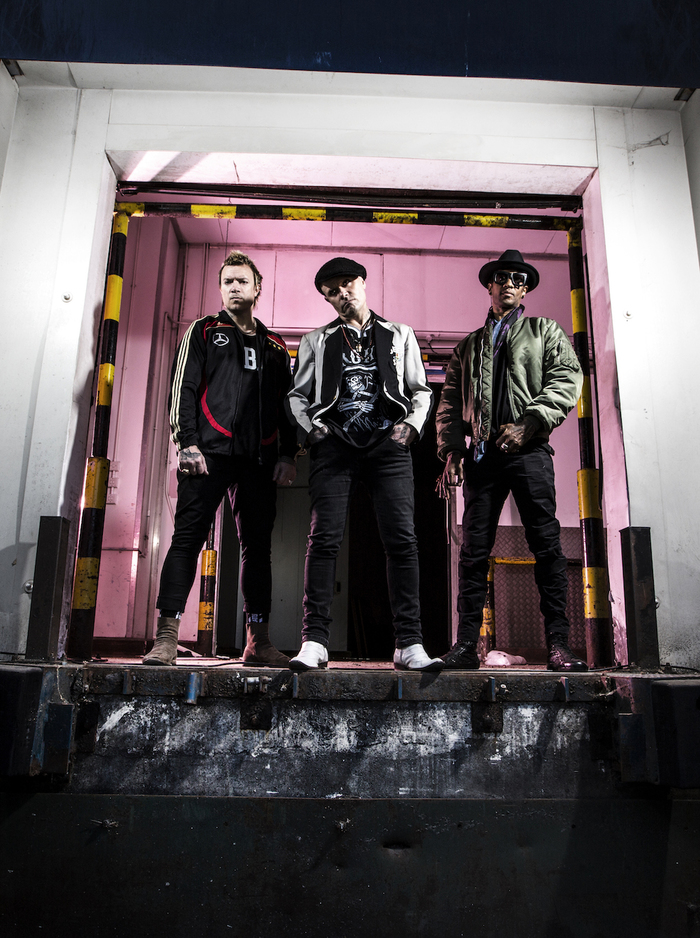 THE PRODIGY、11/2リリースのニュー・アルバム『No Tourists』より新曲「We Live Forever」音源公開！