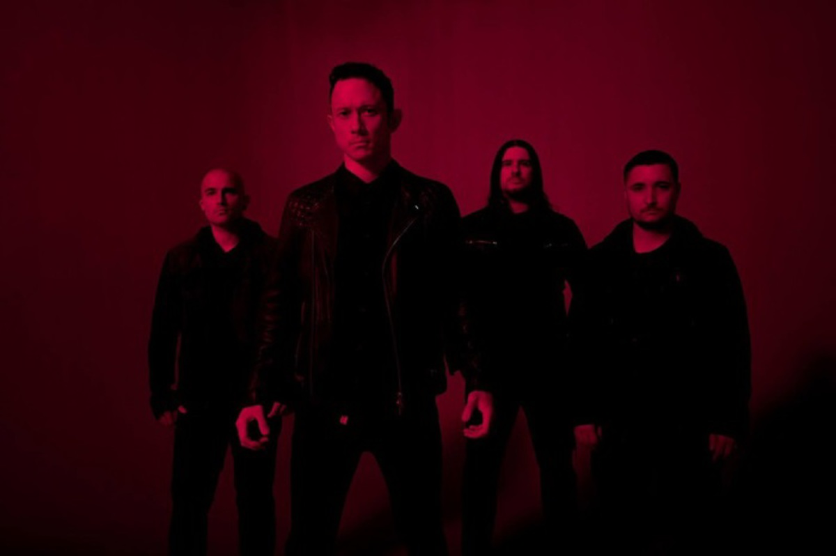 trivium-the-sin-and-the-sentence-the-wretchedness-inside-mv