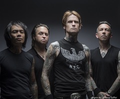 BUCKCHERRY、3年ぶりとなるニュー・アルバム『Warpaint』3/6日本先行リリース決定！先行シングル「Bent」配信も！