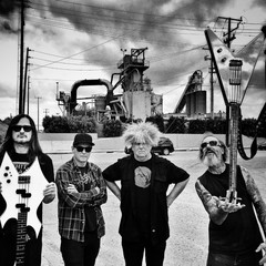 MELVINS、Dale Crover（Dr）の椎間板ヘルニア悪化のため5/15より開催予定の来日公演が延期に