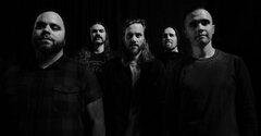 BETWEEN THE BURIED AND ME、7thアルバム『Coma Ecliptic』の完全再現ライヴを収録した映像作品を明日4/3プレミア公開！