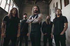 AS I LAY DYING、最新アルバム『Shaped By Fire』収録曲「Torn Between」MV公開！
