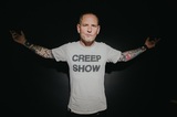 Corey Taylor（SLIPKNOT／STONE SOUR）、デビュー・ソロ・アルバム『CMFT』収録曲「Black Eyes Blue」のアコースティックVer.配信リリース！