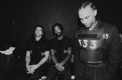 FEVER 333、ニューEP『Wrong Generation』より「Walk Through The Fire」ヴィジュアライザー公開！