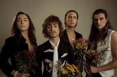 "ロックの未来"GRETA VAN FLEET、来年4月に2ndアルバム『The Battle At Garden's Gate』リリース決定！新曲「Age Of Machine」音源公開！