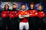 DON BROCO、新曲「Manchester Super Reds No.1 Fan」リリース！ベッカムに捧げたMVも公開！