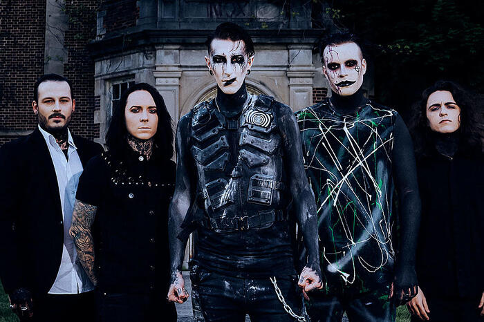 MOTIONLESS IN WHITE、新曲「Timebomb」リリース＆ヴィジュアライザー公開！