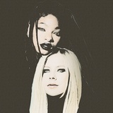 WILLOW、ニュー・アルバム『Lately I Feel Everything』よりAvril Lavigneとのポップ・パンク・アンセム「G r o w」MV公開！