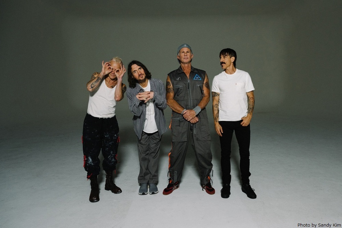 RED HOT CHILI PEPPERS、ニュー・アルバム『Unlimited Love』リリース記念した特番がLINE LIVEにて配信