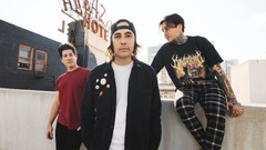 PIERCE THE VEIL、ニュー・アルバム『The Jaws Of Life』リリース決定！新曲「Emergency Contact」MV公開！