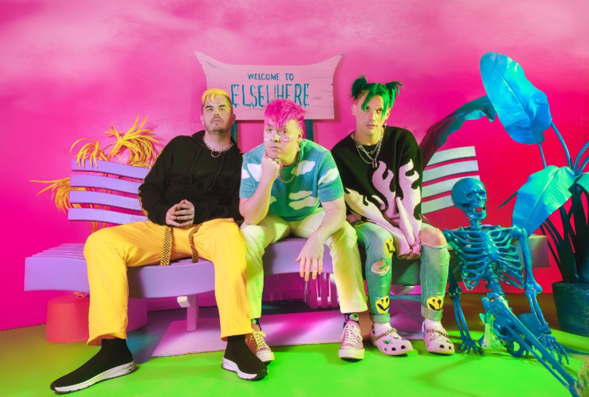 SET IT OFF Elsewhere Dangerous MV Why Do I 