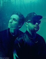 UKブライトン発ハイブリッド・ロック・デュオ ROYAL BLOOD、ニュー・アルバム『Back To The Water Below』9/8リリース！「Mountains At Midnight」先行配信＆MV公開！