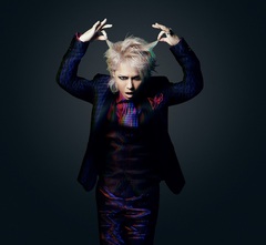 HYDE、今年第2弾となる新曲「6or9」9/6配信リリース決定！