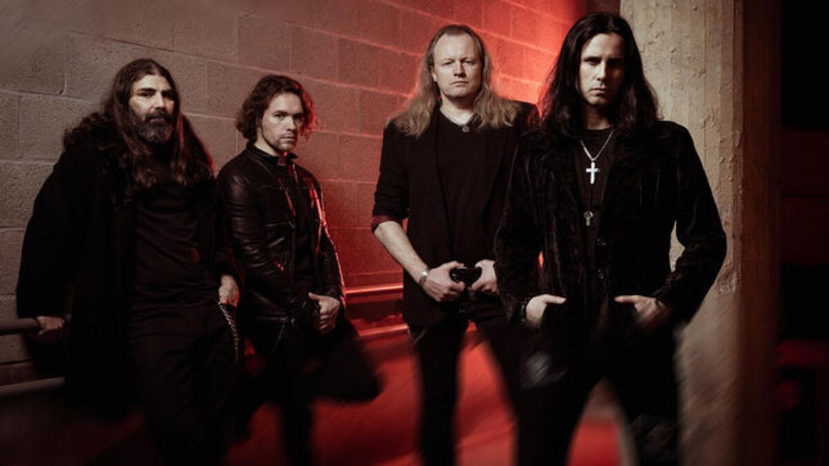 【希少品】FIREWIND Gus G. tabbook 2冊セット Firewind: Best of Gus G Official Guitar Tab Book – Sheet Happens