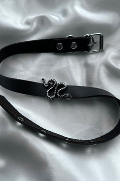 SNAKE BONE CHOKER.jpg