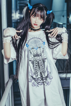 東京13零式(トウキョウイチサンゼロシキ) Tーshirt 寿姫骸 White