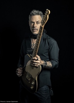 現代最高峰のギター・ヒーロー／ヴォーカリスト Richie Kotzen、8年ぶりのソロ来日ツアーが東阪にて開催決定！