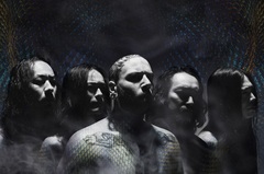 Crystal Lake、スペイン"Resurrection Fest Estrella Galicia 2024"で披露した「Lost In Forever」ライヴ映像公開！