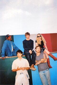TURNSTILE、ニュー・アルバム『Never Enough』より「Seein' Stars」＆「Birds」MV公開！