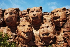 MAN WITH A MISSION、"XV e.p. Tour 2025"6月より東阪広で開催決定！歴代アルバムの初アナログ化も！