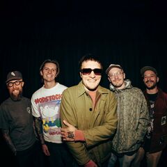 UK発ポップ・パンク・バンド NECK DEEP、ニュー・シングル「You Should See Me Now」リリース＆ヴィジュアライザー公開！
