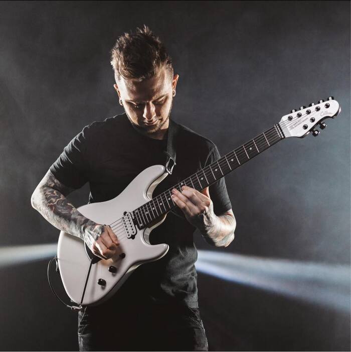 ALL THAT REMAINSのギタリスト Jason Richardson、映画"ハリー・ポッター"テーマ曲「Hedwig's Theme」のカバー公開！