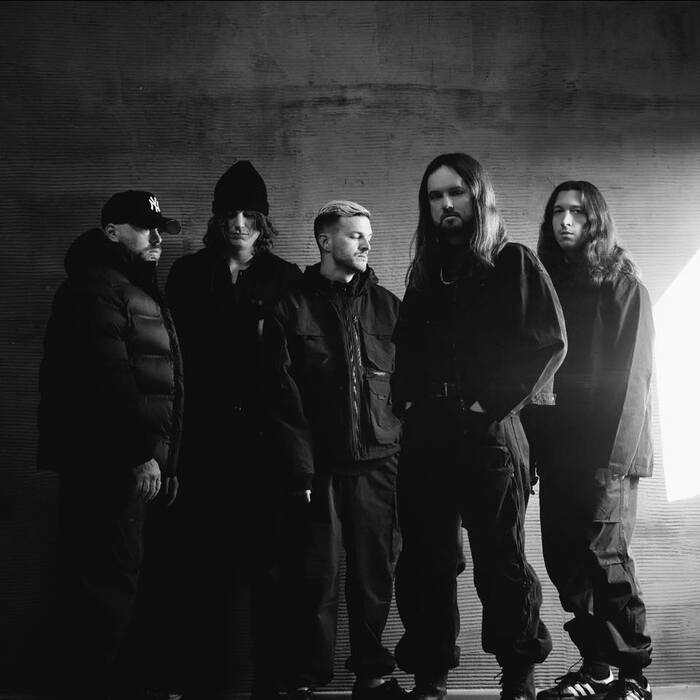 FIT FOR A KING、ニュー・アルバム『Lonely God』よりChris Motionless（MOTIONLESS IN WHITE）フィーチャーした「Witness The End」リリース＆MV公開！