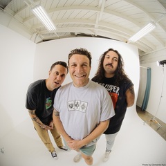 "Coachella 2026"に出演するハードコア・バンド DRAIN、11/7リリースのアルバム『...IS YOUR FRIEND』より先行シングル「Scared Of Everything And Nothing』公開！