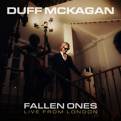 Duff McKagan（GUNS N' ROSES）、10/31リリースのライヴ・アルバム『Lighthouse: Live From London』より「Fallen Ones」映像公開！