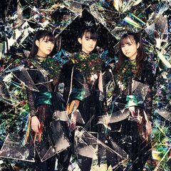 BABYMETAL、ロンドン O2アリーナ公演からPOPPYとコラボした「from me to u (feat. Poppy)」ライヴ映像公開！
