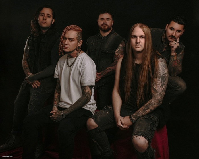 LORNA SHORE、最新アルバム『I Feel The Everblack Festering Within Me』より「Glenwood」日本語字幕入りMV公開！