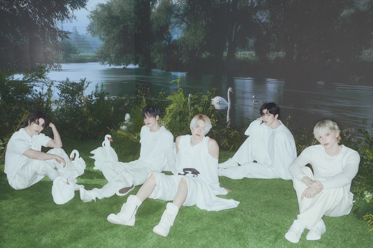 HYDE提供＆参加！TOMORROW X TOGETHER、デジタル・シングル「SSS