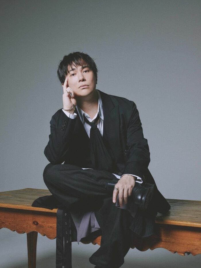 Ta_2（鈴木達央／ex-OLDCODEX）による音楽プロジェクト SHINKIRO&Co.、『インビジブル （Deluxe Edition）』来年1/7リリース！新たにライヴ音源5曲追加！