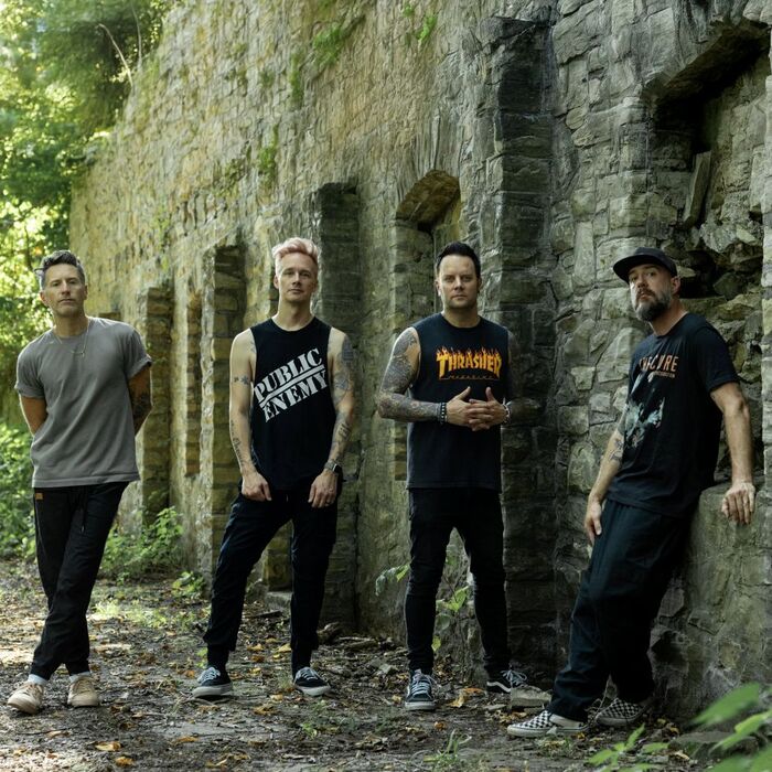 STORY OF THE YEAR、2/13リリースのニュー・アルバム『A.R.S.O.N.』より最新シングル「Disconnected」リリース＆MV公開！