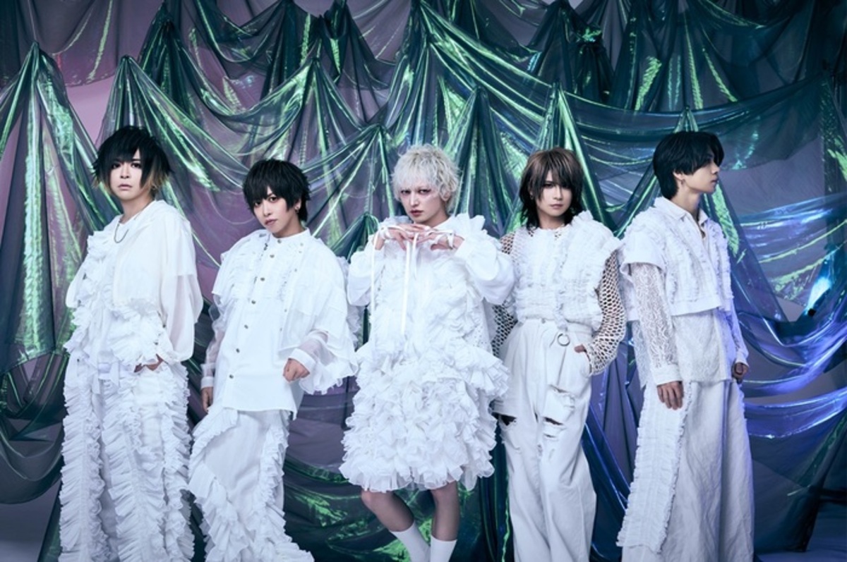 カルト キネマ BugLug　配布CD BugLug、ミニ・アルバム『なまいろ。』より「MY nAmE is LUCiD