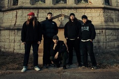 KNOCKED LOOSE、Denzel Curryフィーチャーした新曲「Hive Mind」リリース＆MV公開！
