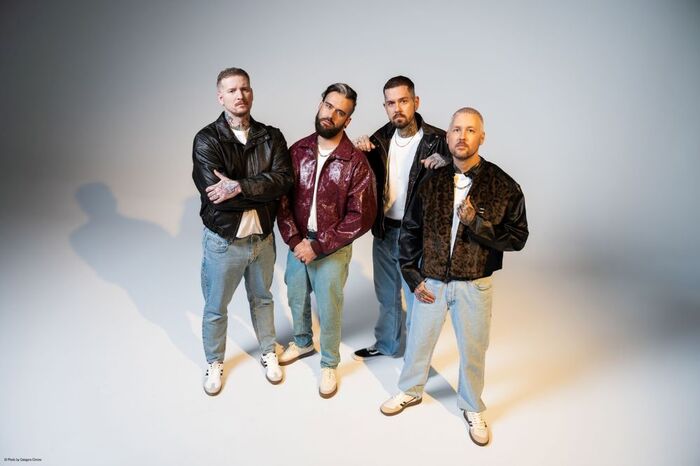 Daniel Haniß（ELECTRIC CALLBOY）在籍のメタルコア・バンド SAMURAI PIZZA CATS、Jessie Williams（ANKOR）迎えたニュー・シングル「T-Rex(Plosion)」リリース＆MV公開！