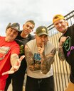 NEW FOUND GLORY、ニュー・アルバム『Listen Up!』収録曲「A Love Song」のSavanah Moss監督＆主演MV公開！