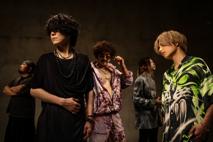 Fear, and Loathing in Las Vegas So（Clean Vo）、Minami（Vo/Key）直筆サイン入り激ロックマガジン