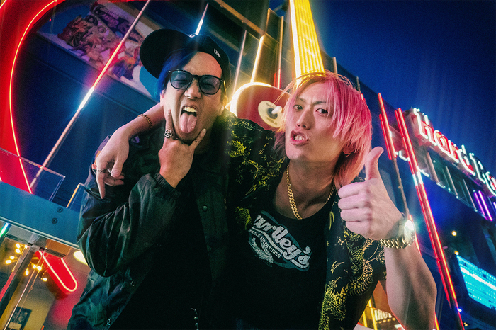 ARKTA 限定1stプレスCD＋直筆サイン色紙