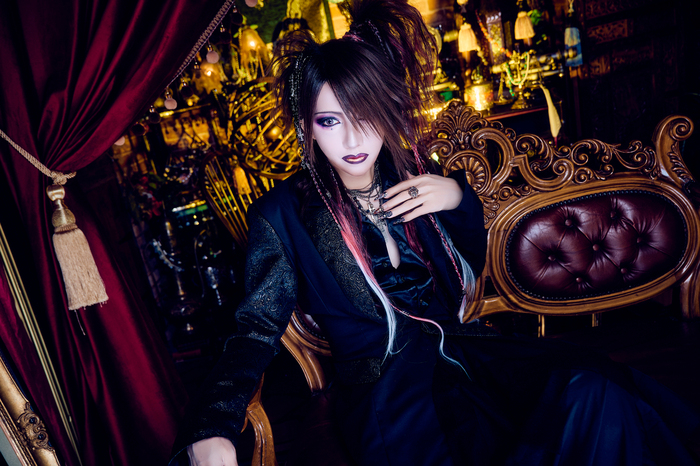 KISAKI バンド活動30周年記念Tシャツ（Lサイズ）＋直筆サイン入りチェキ